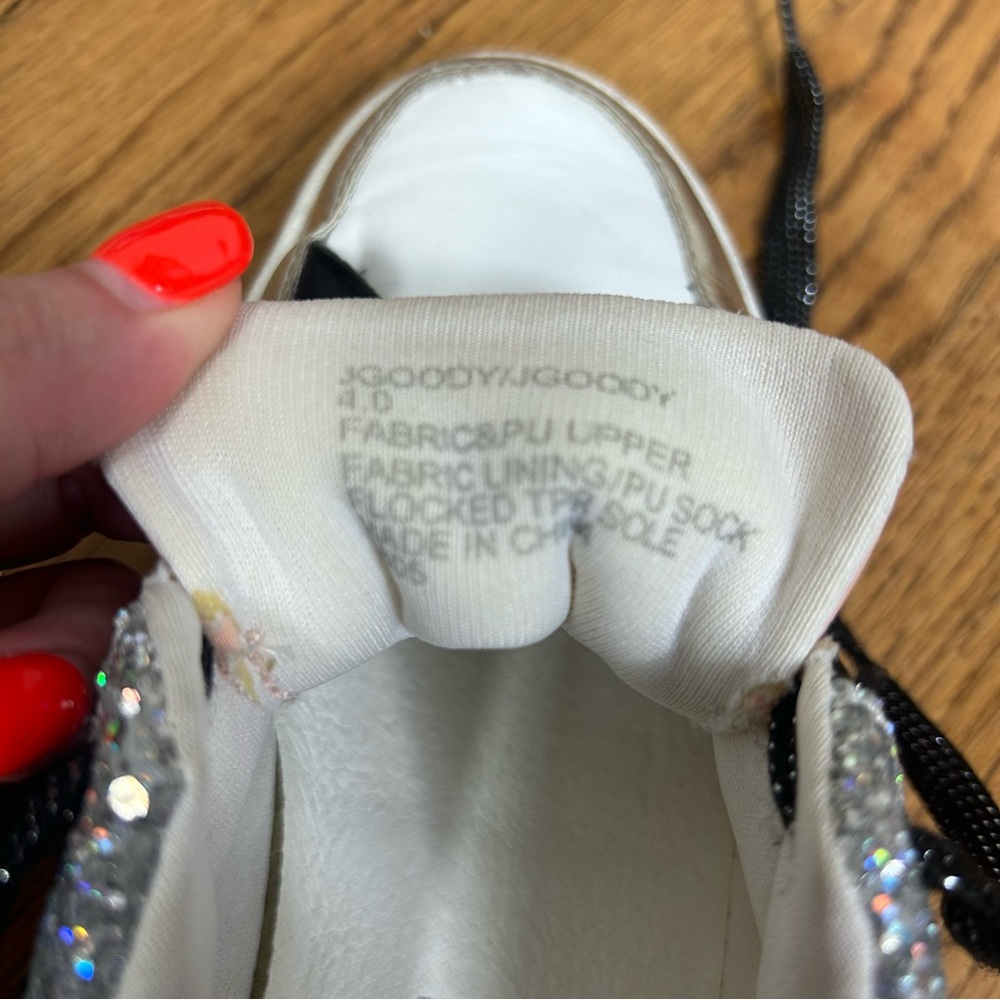 Steve Madden | Goody Lilac Multi Sneaker Girls Size 4 - Picture 7 of 13